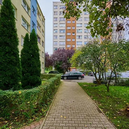 Stylish Kwiska By Renters Apartment *