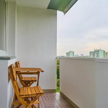 Stylish Kwiska By Renters Wroclaw